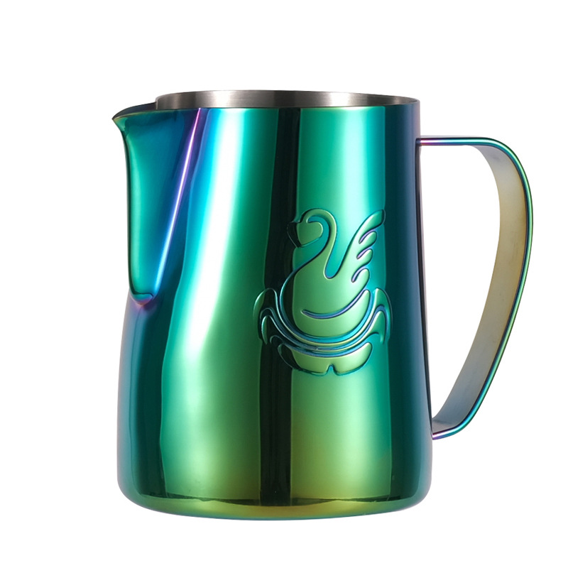 جِبّي إبريق تبخير صغير بشكل بجعة أنيق شهير على الإنترنت