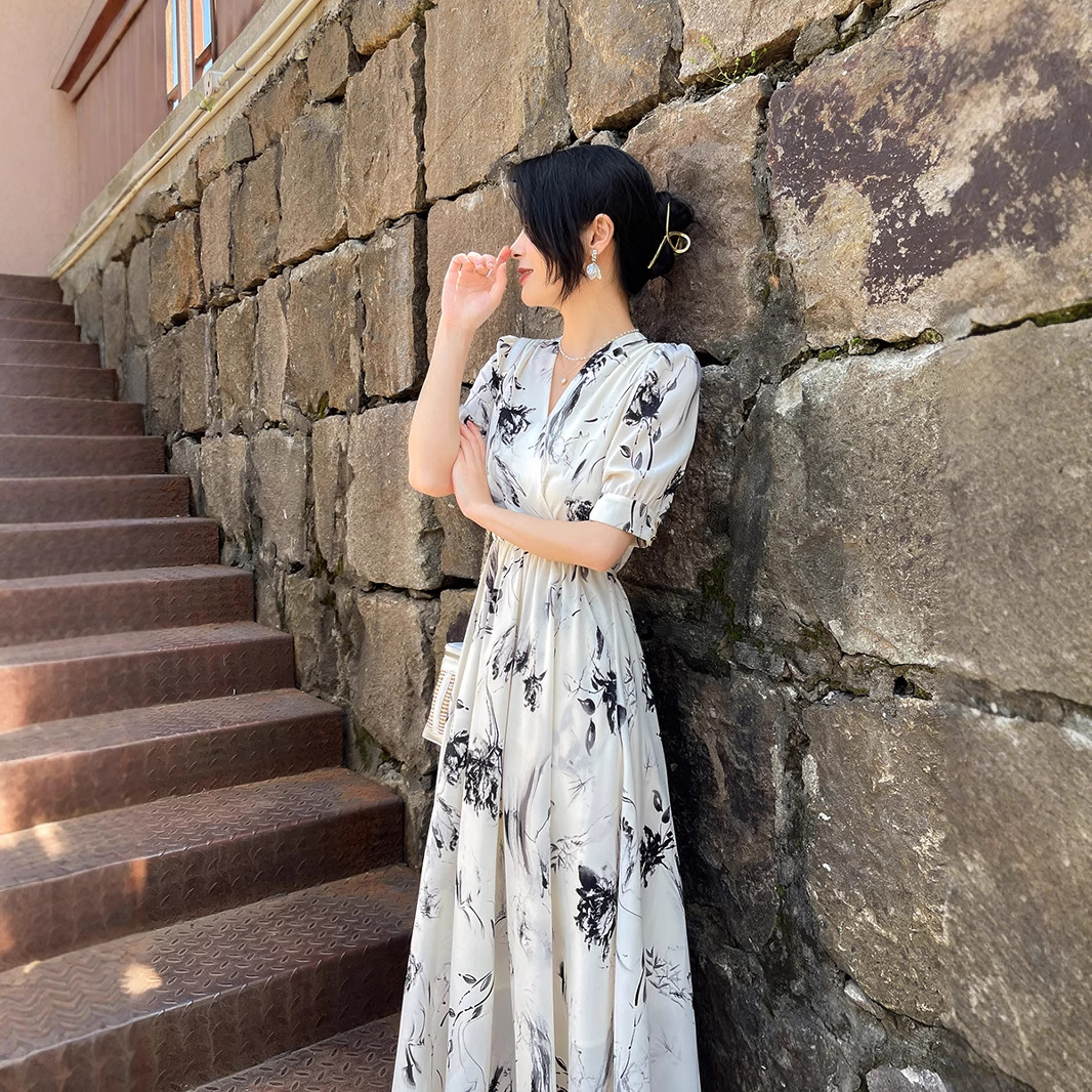 Women's Elegant Short Sleeve V Neck Midi Body Slimming Chic Commuter Dress Picture Color Xl - Shop at LoveMi