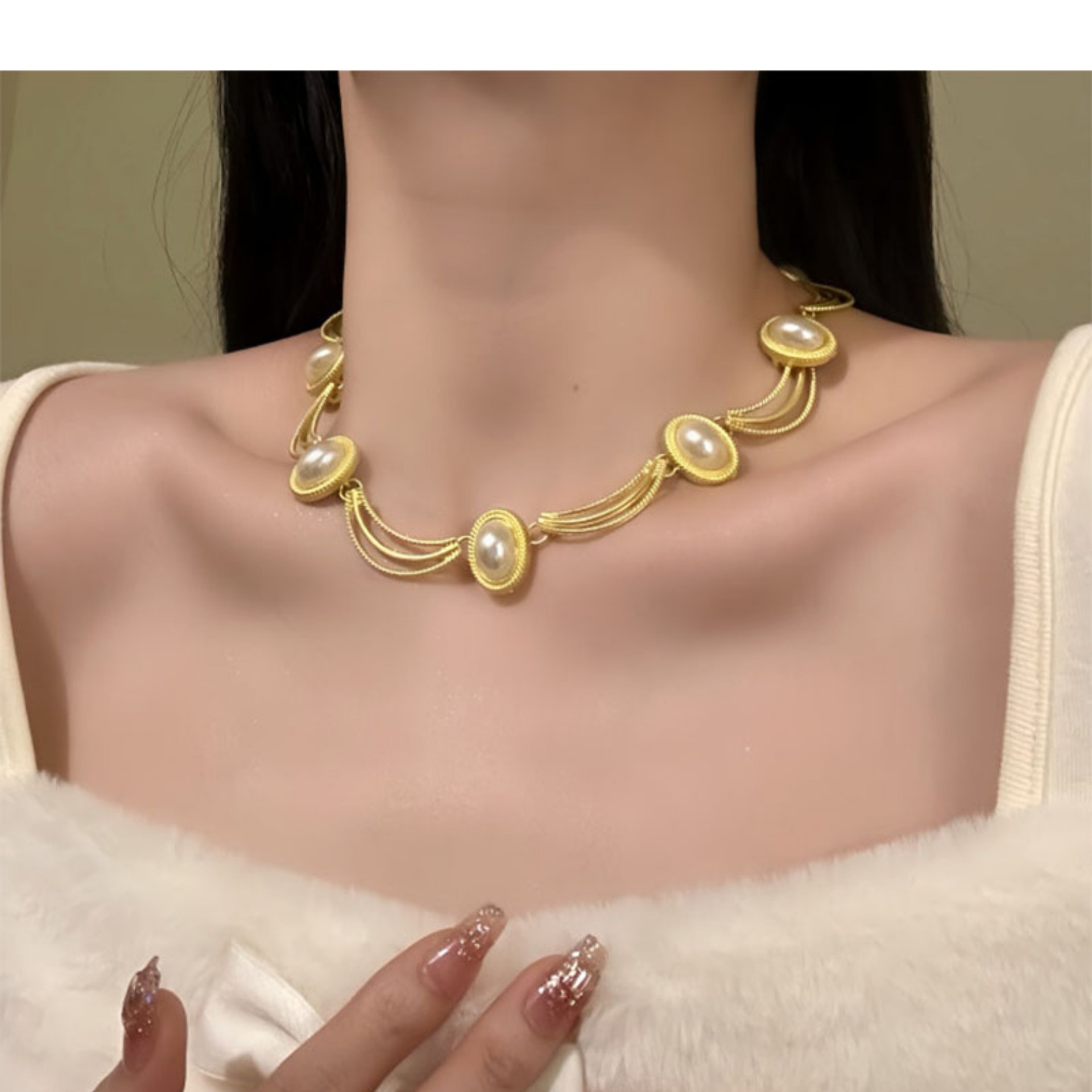 Vintage Oval Crescent Pearl Necklace
