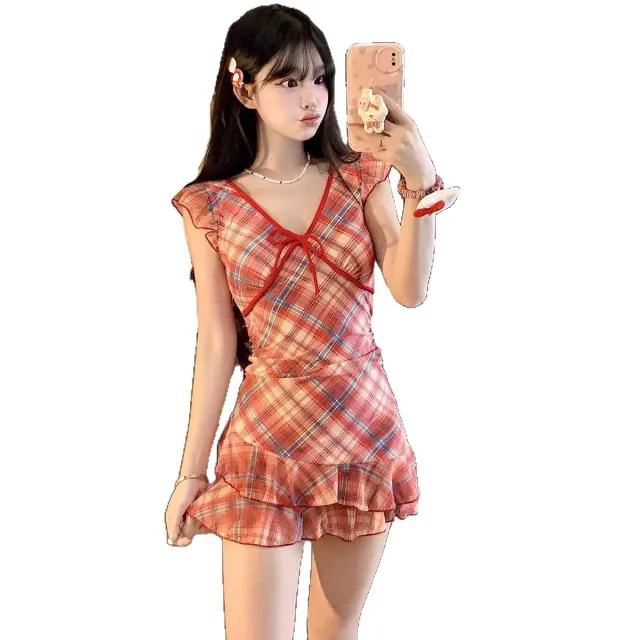 Slimming, Sexy, And Utterly Gorgeous One piece Swimsuit For Hot Springs Picture Color M - Shop at LoveMi