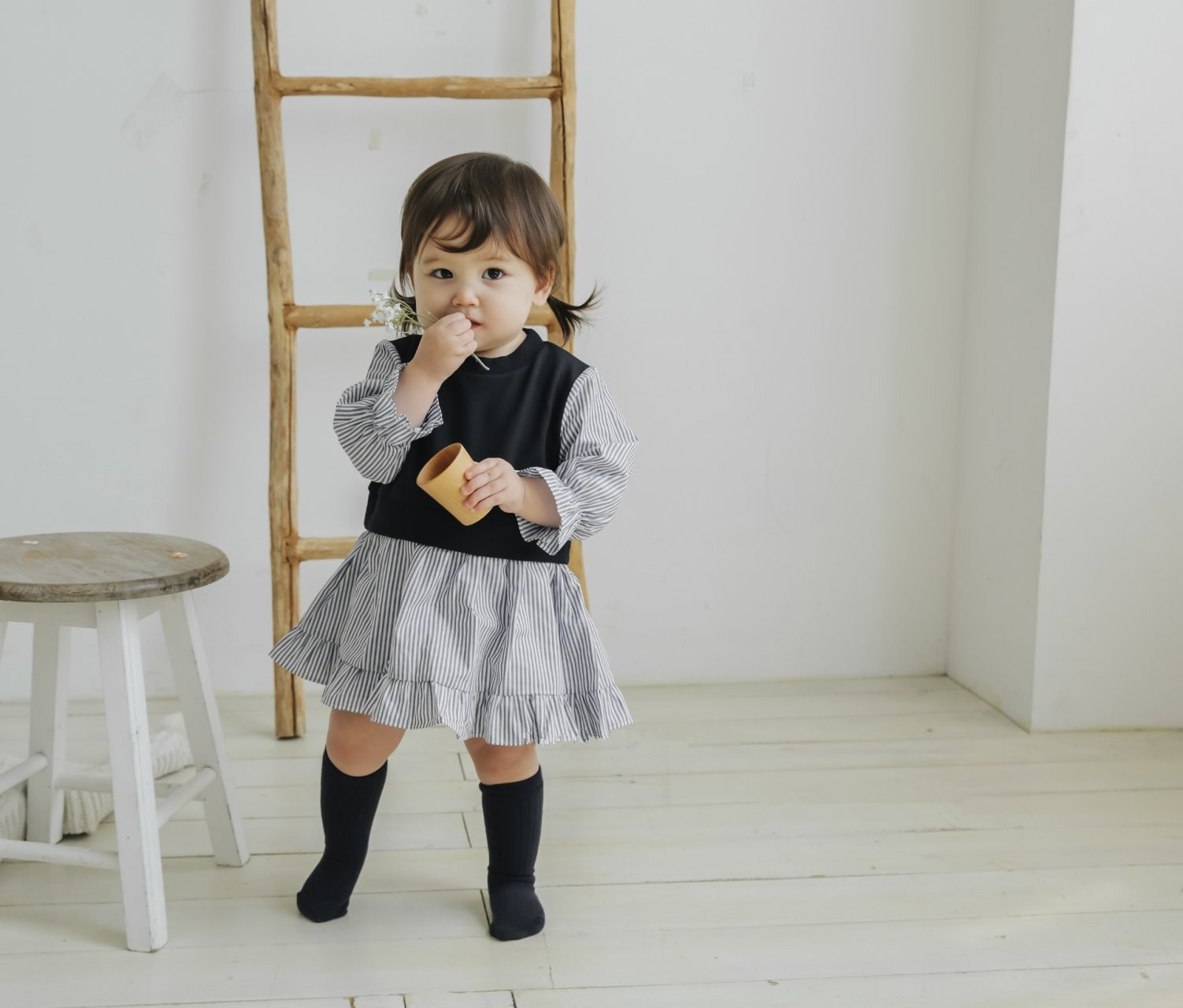 Boys And Girls Fake Two Pieces Striped Suit