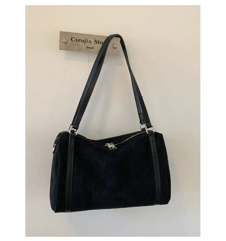 Women's Suede Shoulder Large-capacity Crossbody Bag - Black