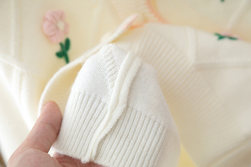 Girls' Fashion Personality Sweater Flower Cardigan - Image 2