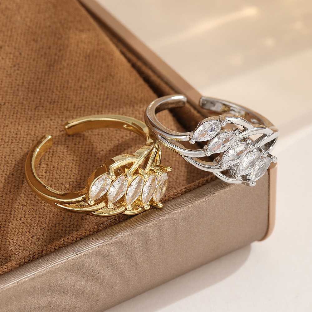 Simple Two-Tier Horse-Eye Zircon Open Ring For Women