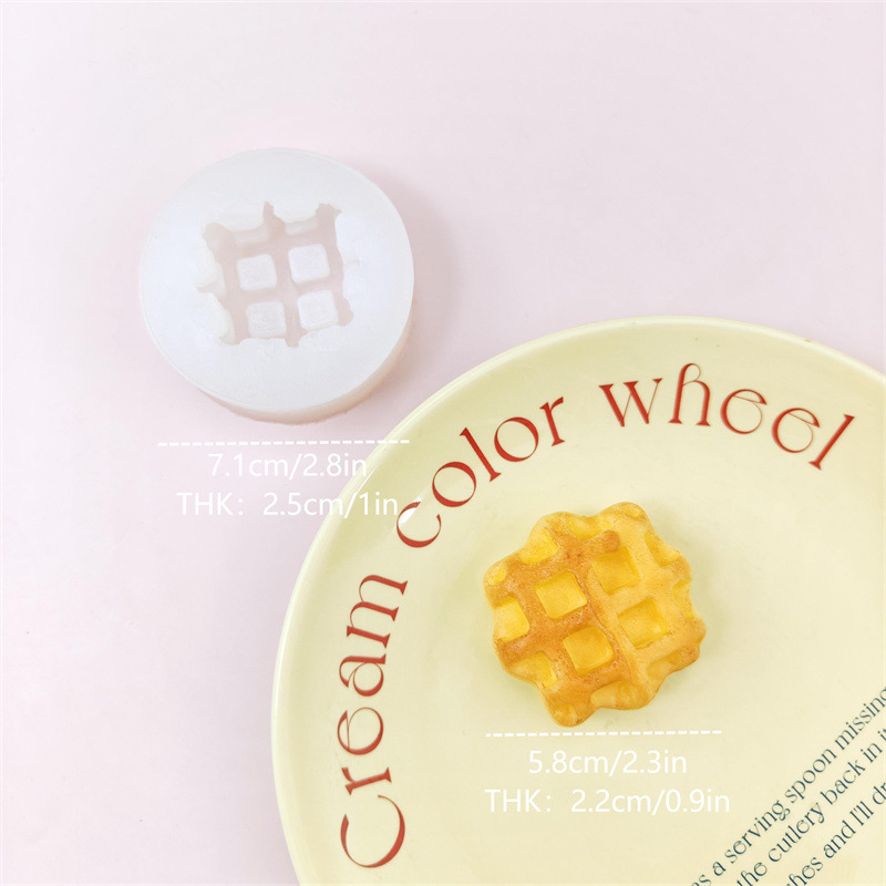 Round Waffle Mold Small Size