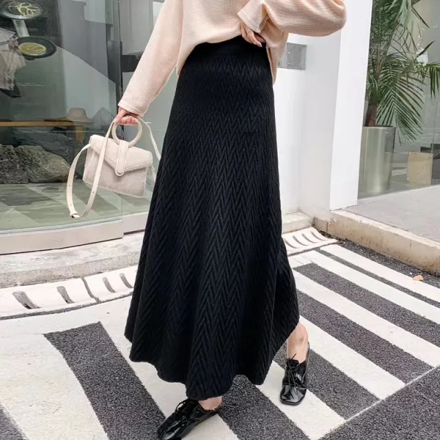 French Style Retro Elegant Knitted Skirt Black - Shop at LoveMi
