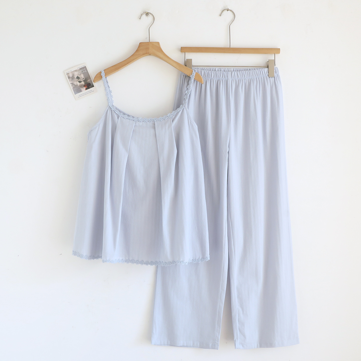 https://cf.cjdropshipping.com/quick/product/840b250e-71e0-4efb-bd29-7640299c4aa3.jpg