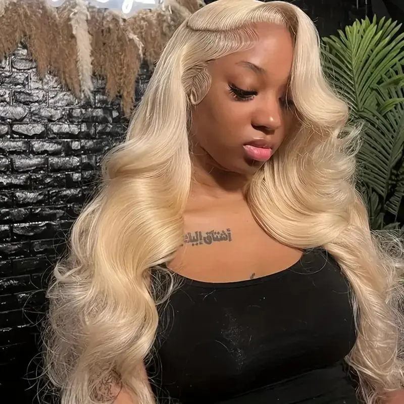 European And American Fashionable Off White Wavy