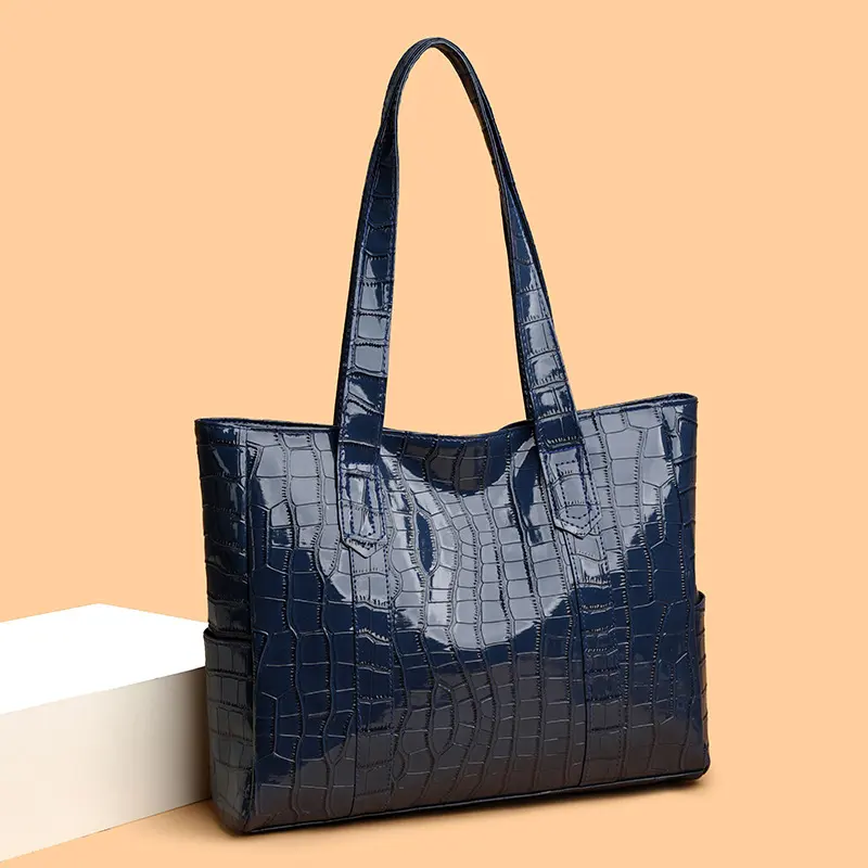 Korean Style Stylish Simple and Versatile Commuters' Tote Bag