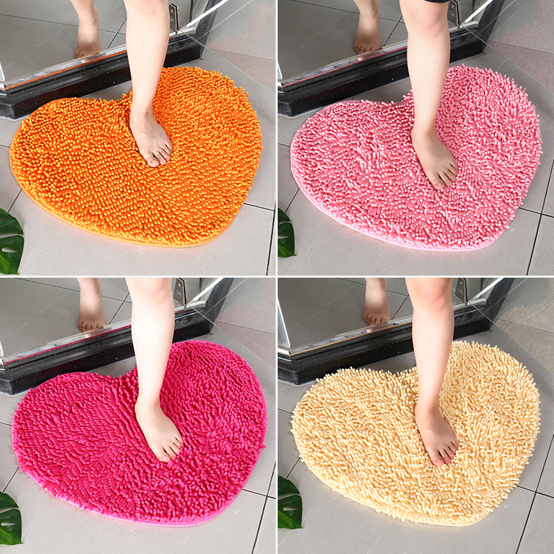 Chenille Bathroom Bath Mat With Water-absorbing And Non-slip Properties