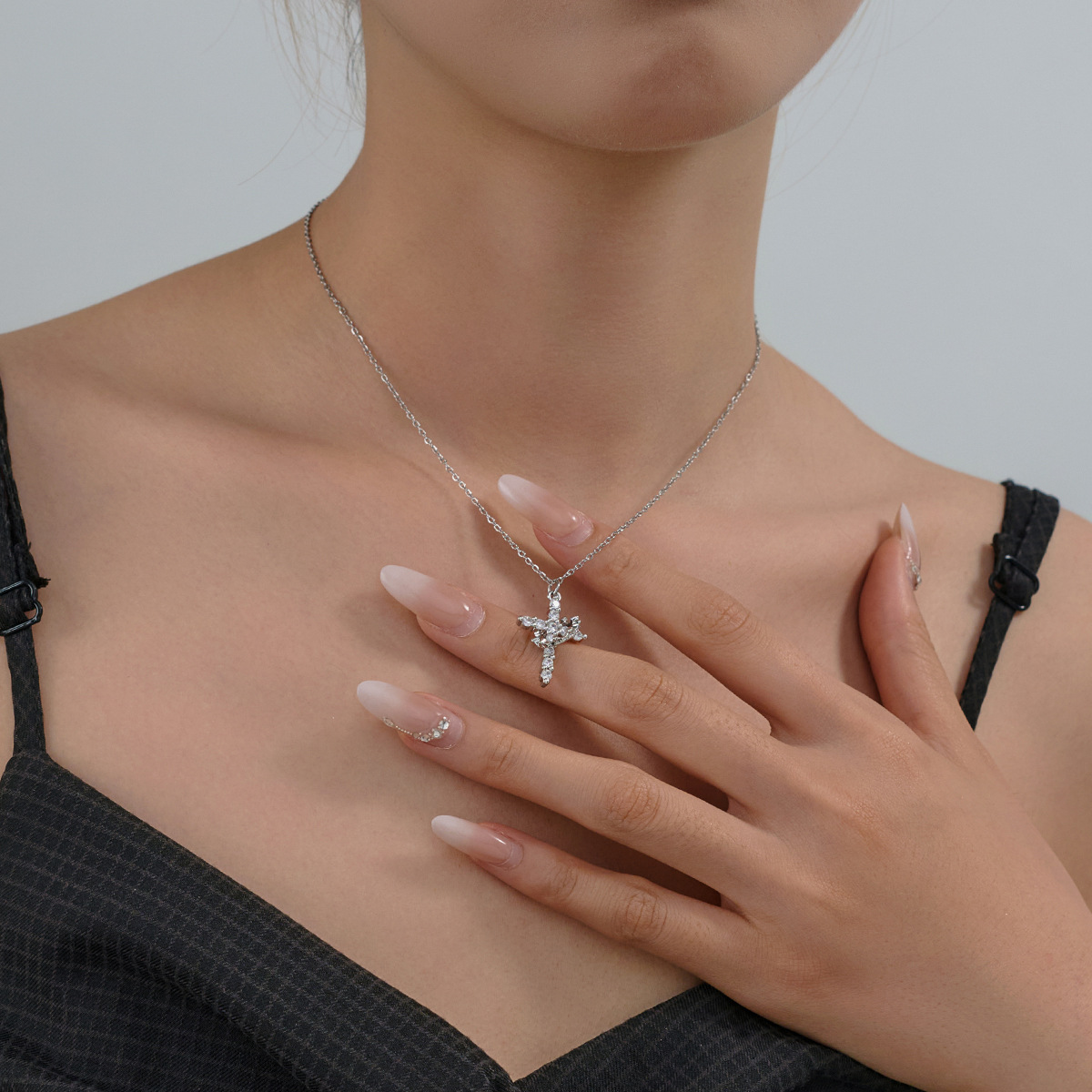 Rotatable Crown Cross Necklace For Women Unique, Niche, And Personalized Style