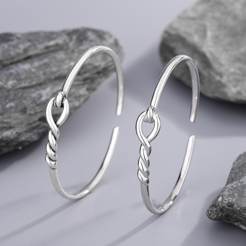 Knotted Bracelet Hollow-out Wrapped Design Simple And Stylish Versatile