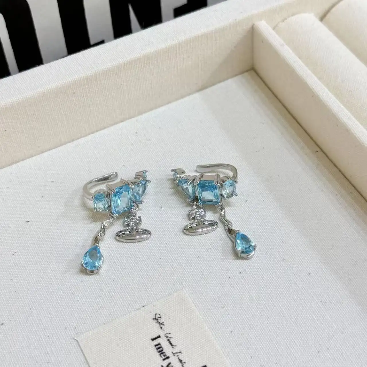 Ocean Blue Shiny Diamond Tassel Saturn Non-piercing Ear Clip
