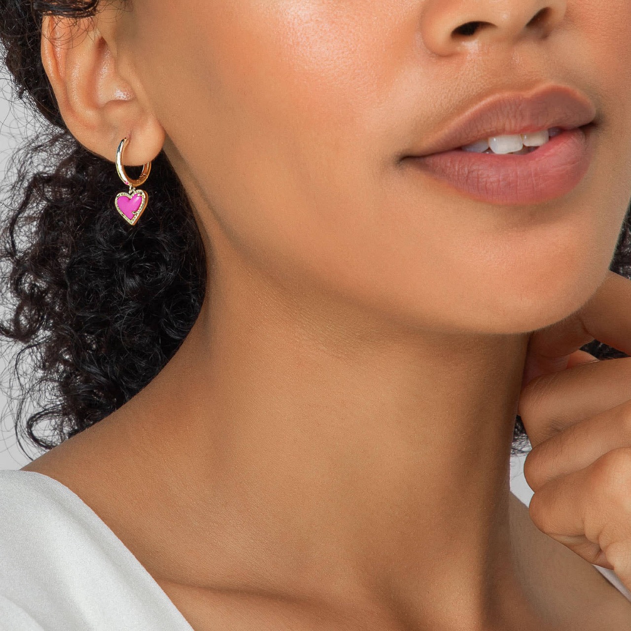 Niche Heart-shaped Zircon Earrings Female Fashion Ear Clips Round Face SIMPLE