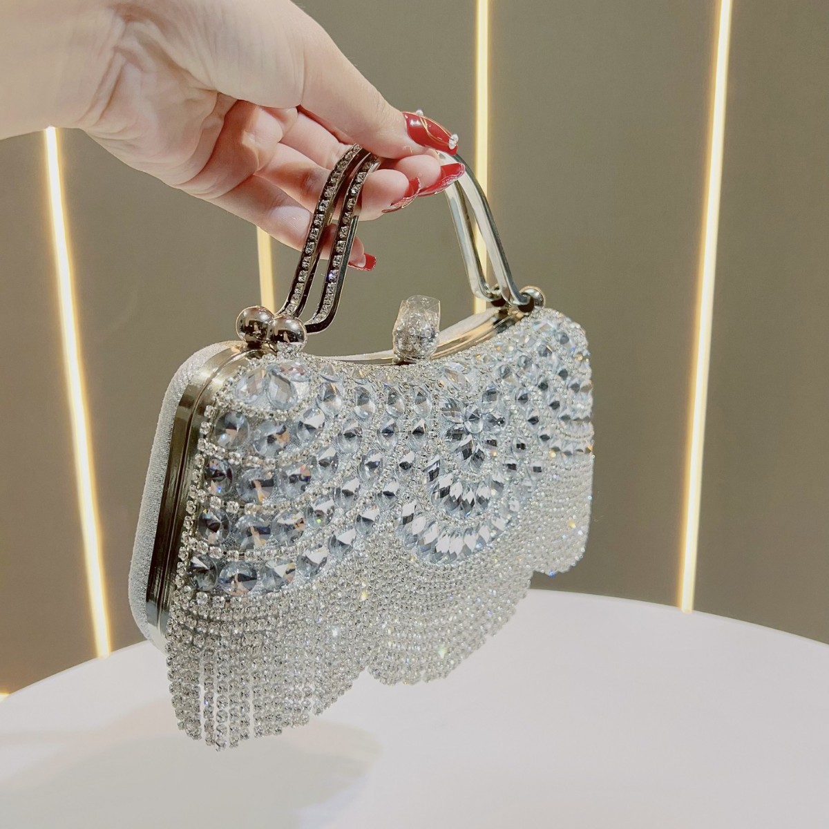 Diamond-encrusted Clutch With Tassel Evening Bag