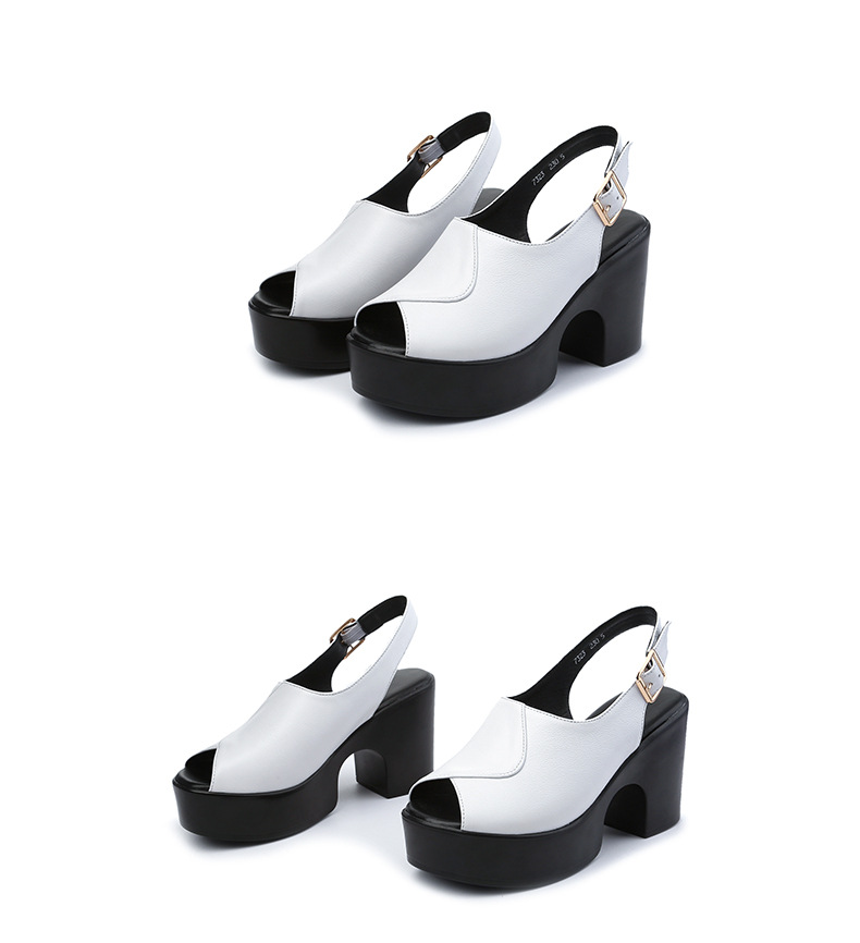 Title 7, Damen Fishmouth Wasserdichte Plateau Sandalen. ...