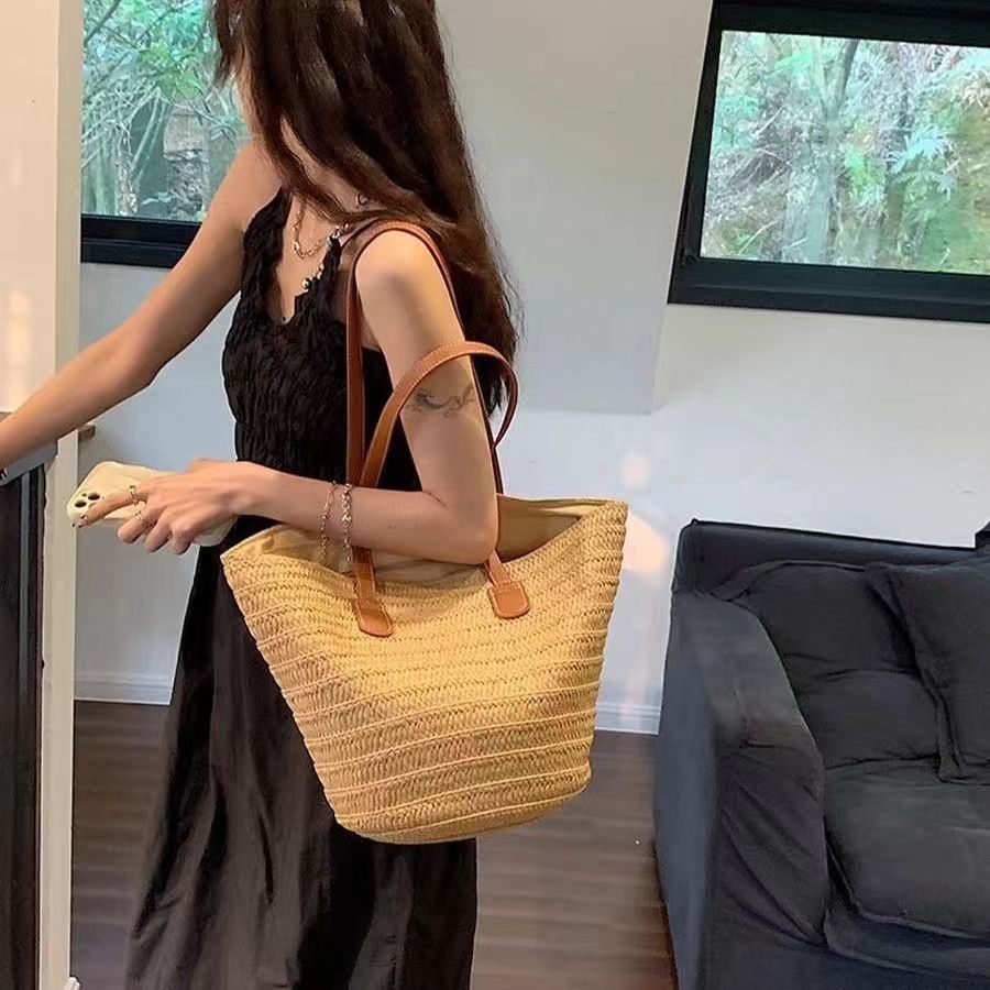 Straw Women's Large Capacity Vacation Beach Bucket Bag - CJdropshipping