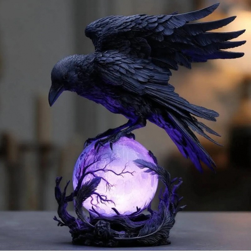 Resin sculpture raven ornament home desk decoration (head
