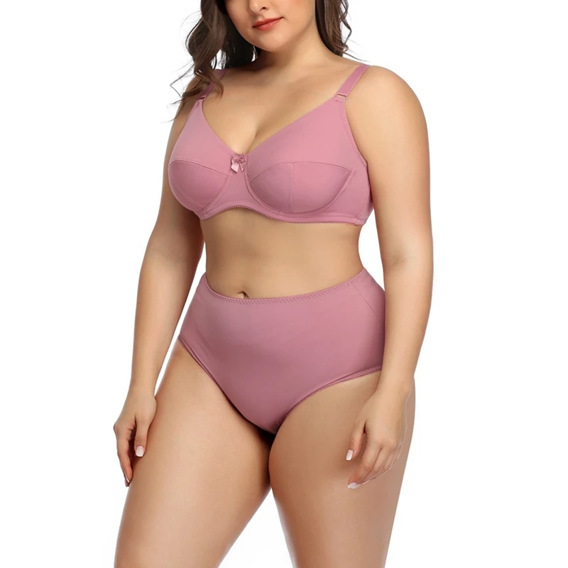 Title 11, Glänzendes Plus-Size BH-Set für einen femininen...