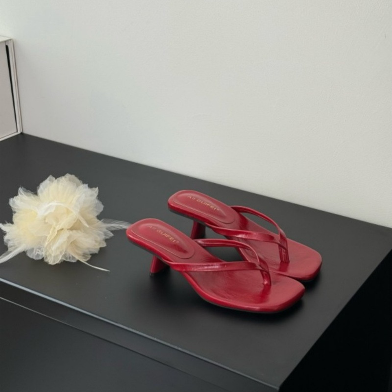 Square-Toe Low-Heeled Sandals, picture 4 of 4
