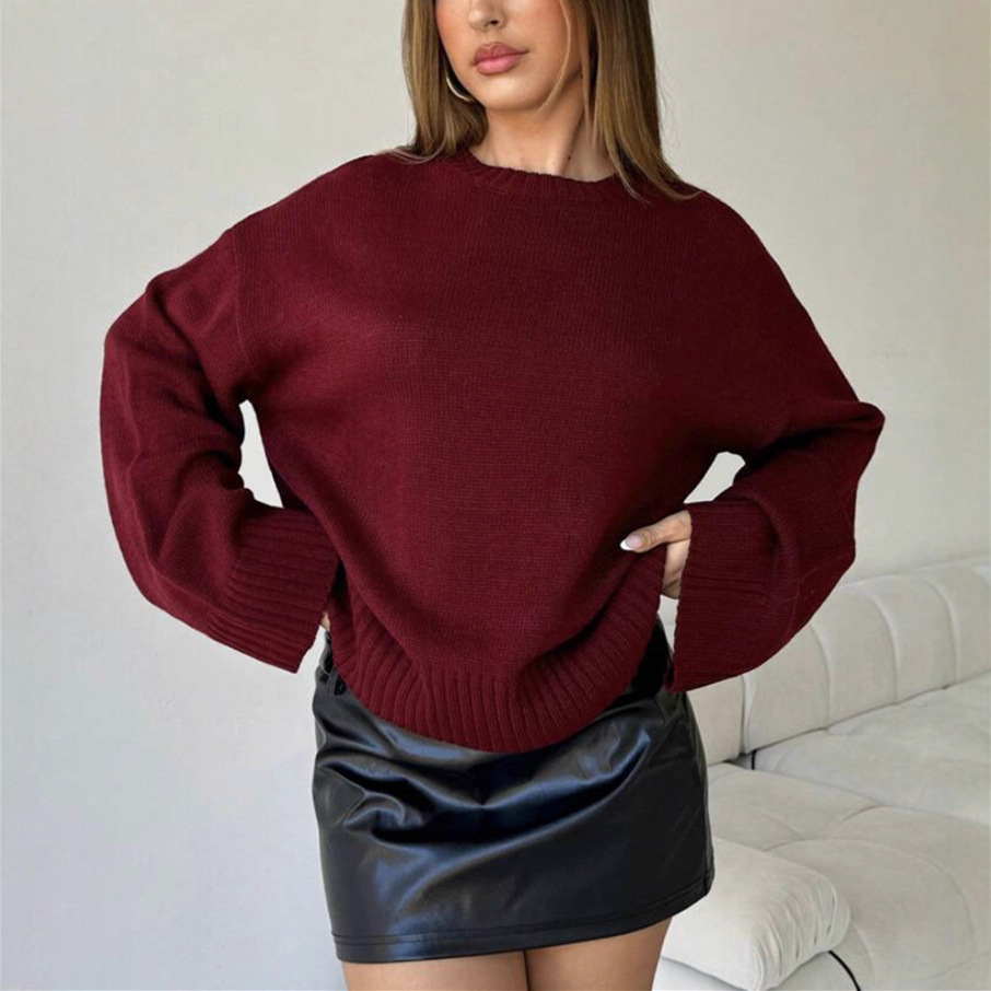 Winter Womens Loose Knitted Sweater With Round Neckline And Wide Cuffs