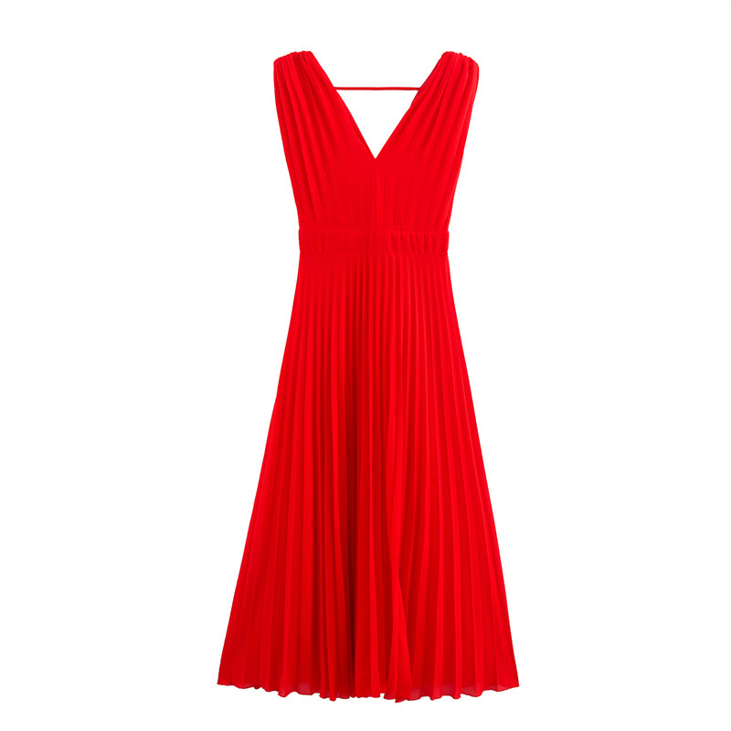 Womens Minimalist Pleated Midi Dress
