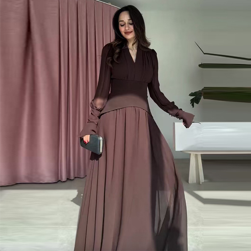 Lace-up V-neck Light-luxury Waist-cinching Maxi Dress With A Flared Hem