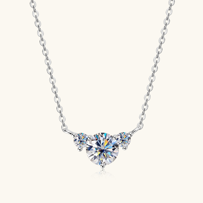 Niche Design Heart Clavicle Chain Pendant