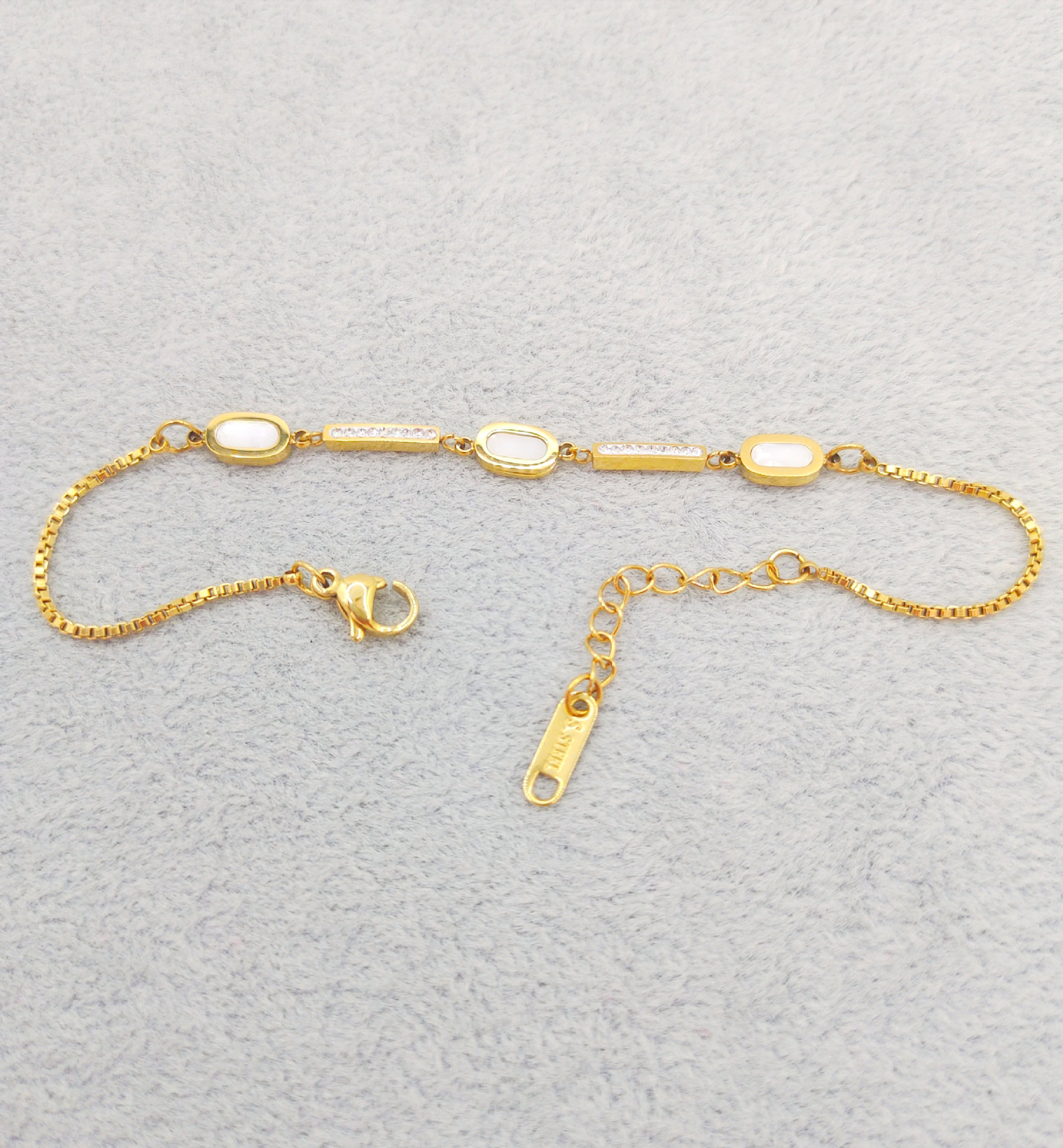 Bracelet Image 16