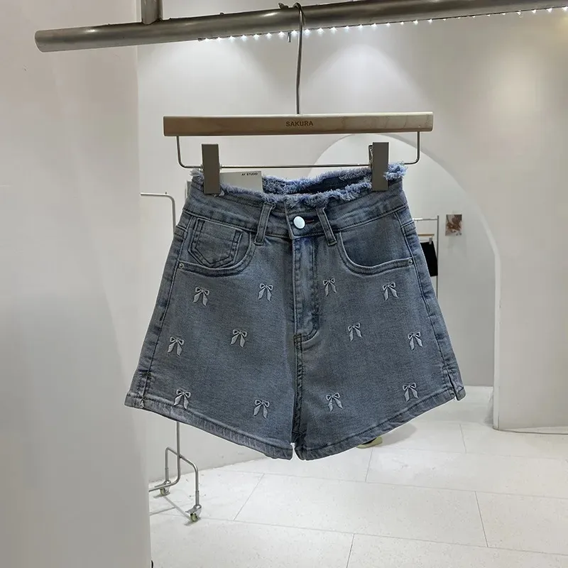Slim Fit Burrs High Waist Denim Hot Pants Women's Summer Wide Leg Shorts - Blue