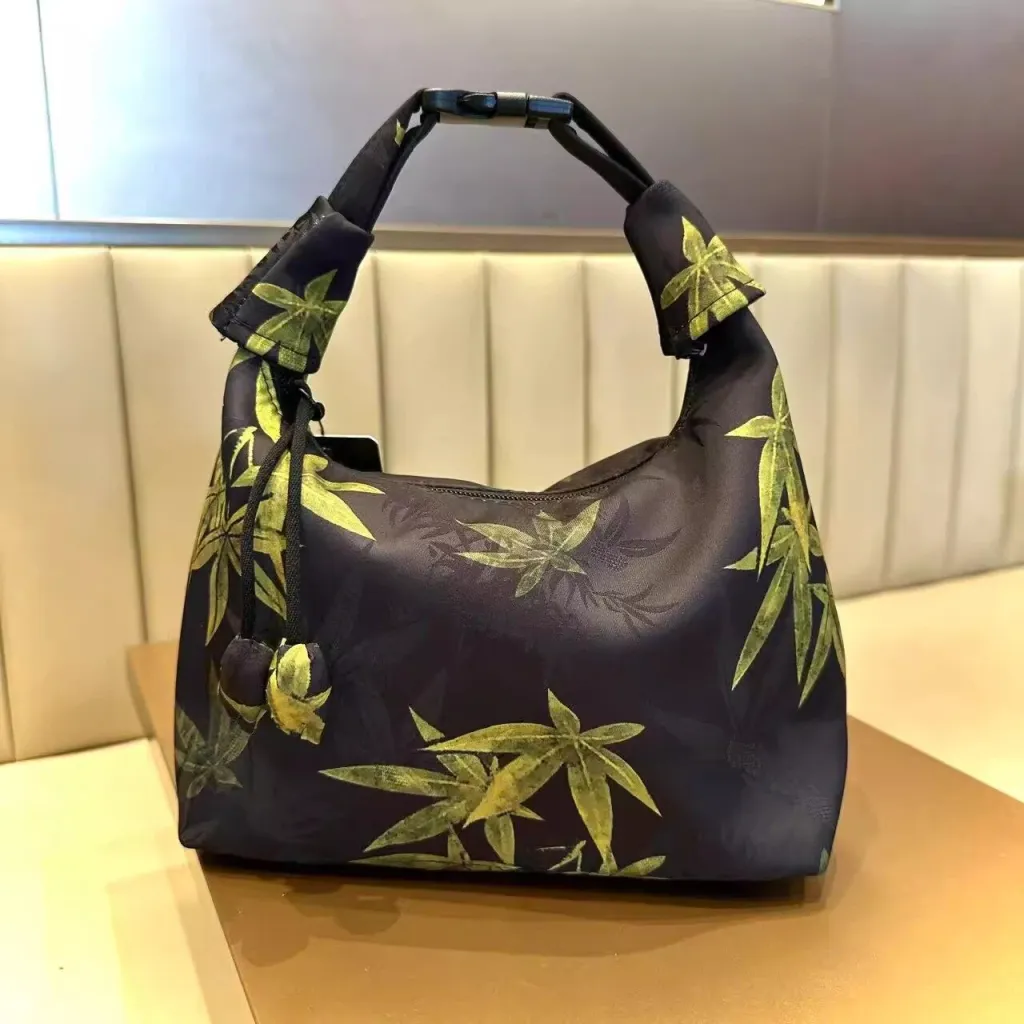 Silk Underarm Bag Chinese-style Minimalist And Versatile - Yellow