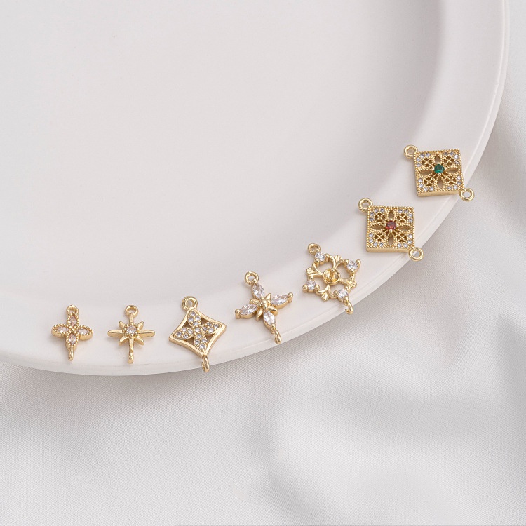 Gold-plated Color Retention Inlaid Zirconium Four-leaf Clover Copper Earrings Pendant