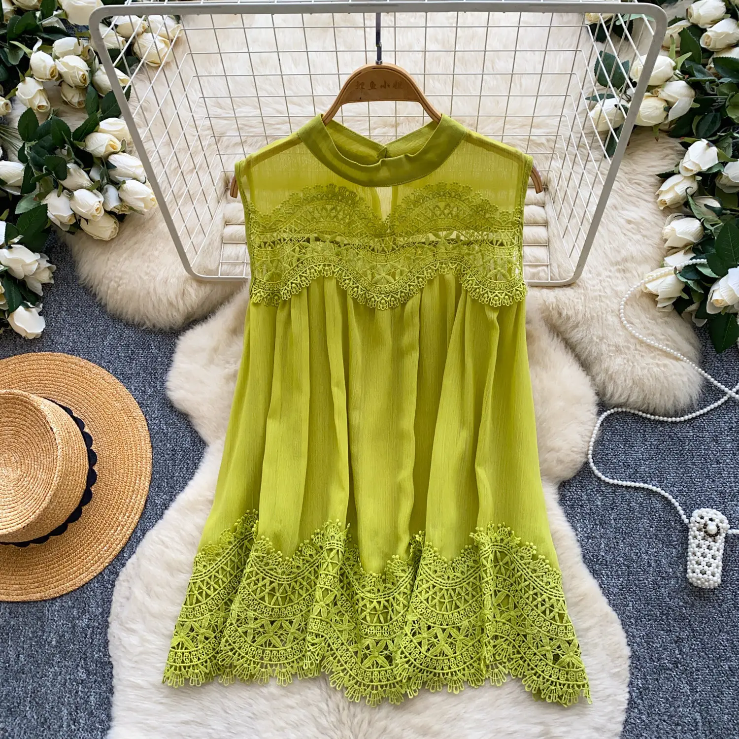 Womens Breathable Loose-fitting Sleeveless Blouse