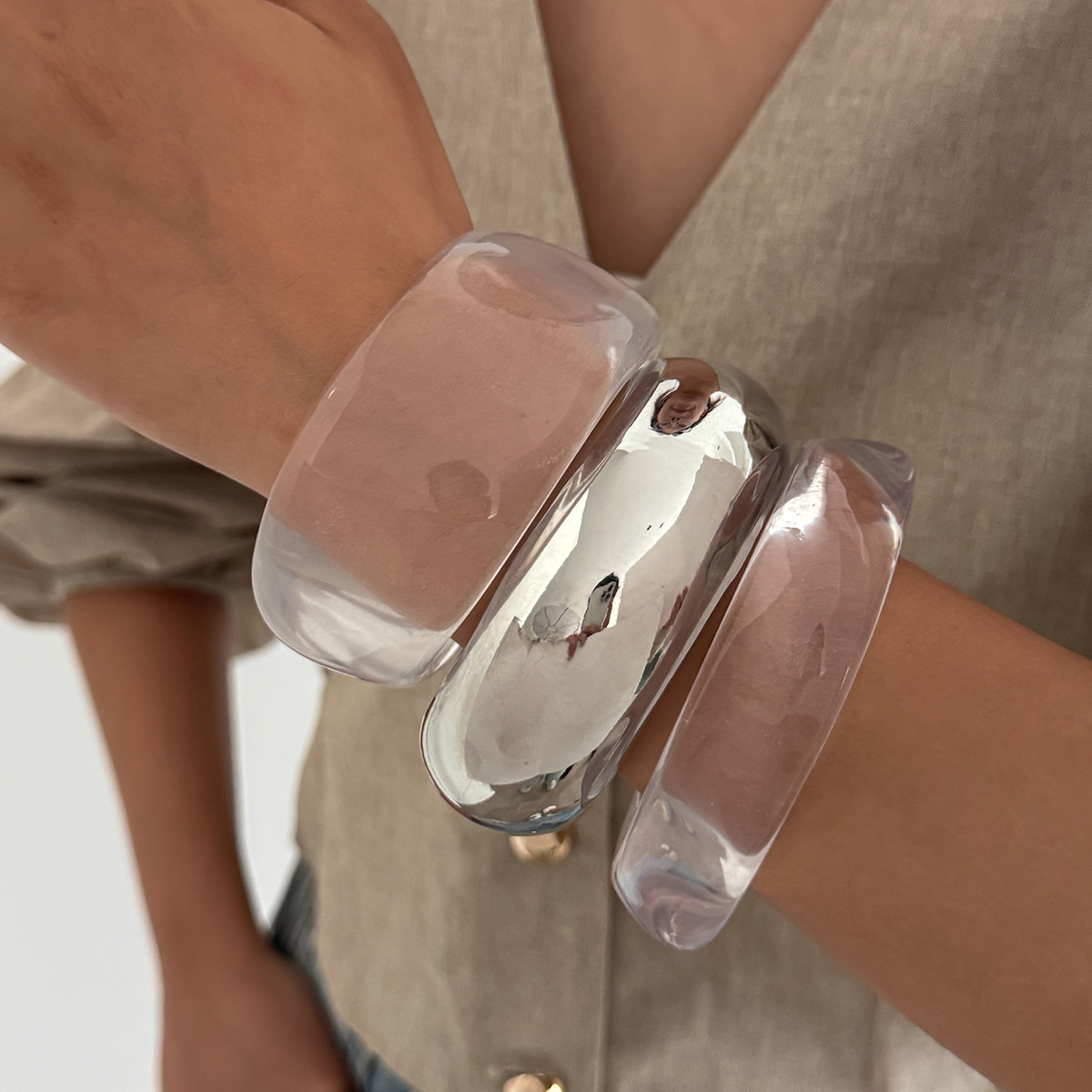 Fashionable Minimalist Acrylic Transparent Wide Bracelet For Women