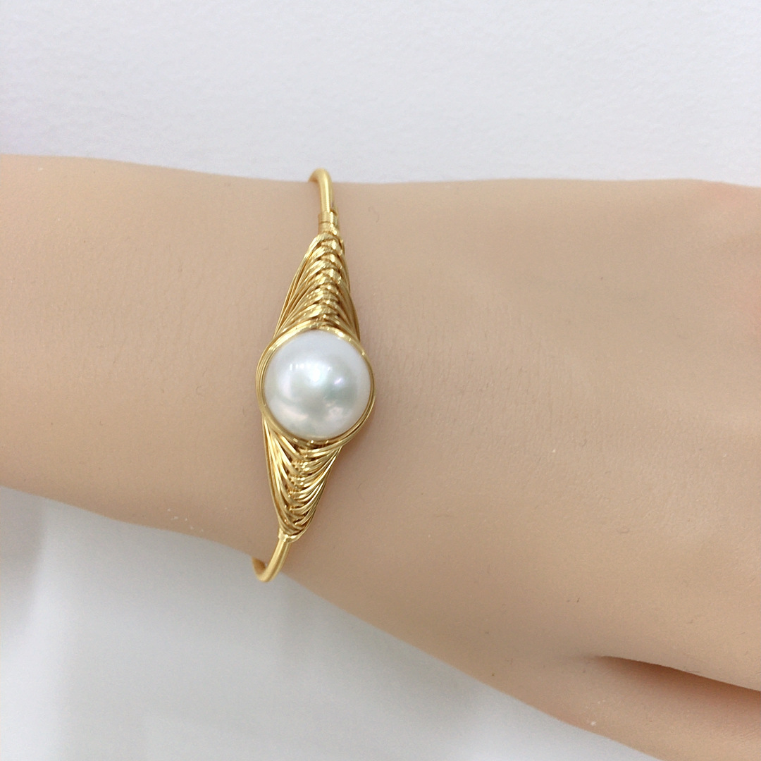 Designer-style Wrapped-wire Handmade Bracelet Featuring Sizable Natural Freshwater Pearls