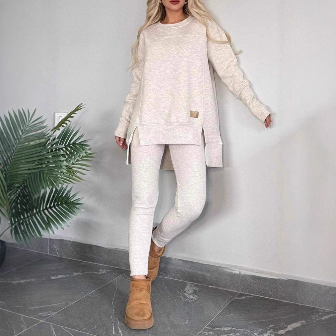 Women's Round-neck Solid-color Top Casual Set