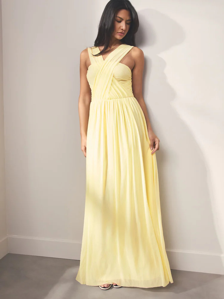 Buy Women's Clothing Online | Buy Trending Dresses for Women