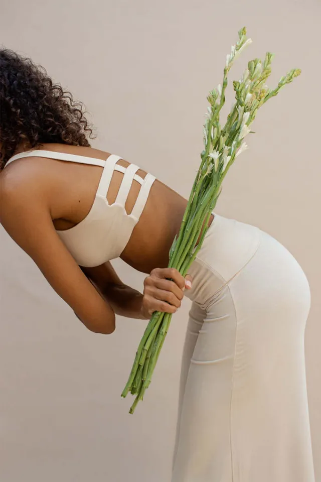 Yoga Suit Backless Spaghetti Straps Backless Bra White - Shop at LoveMi