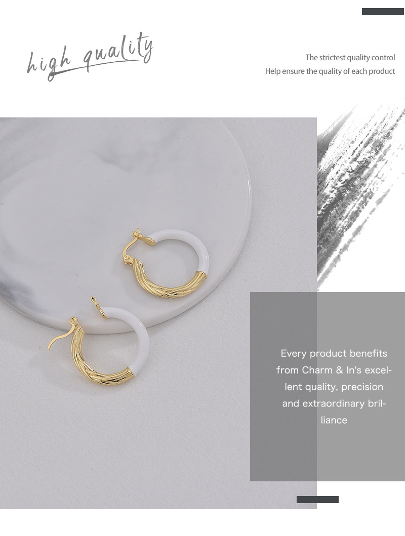 Lightweight Graceful And Fashionable Sweet Cool Epoxy Earrings Women's Retro Simple Asymmetric Stitching