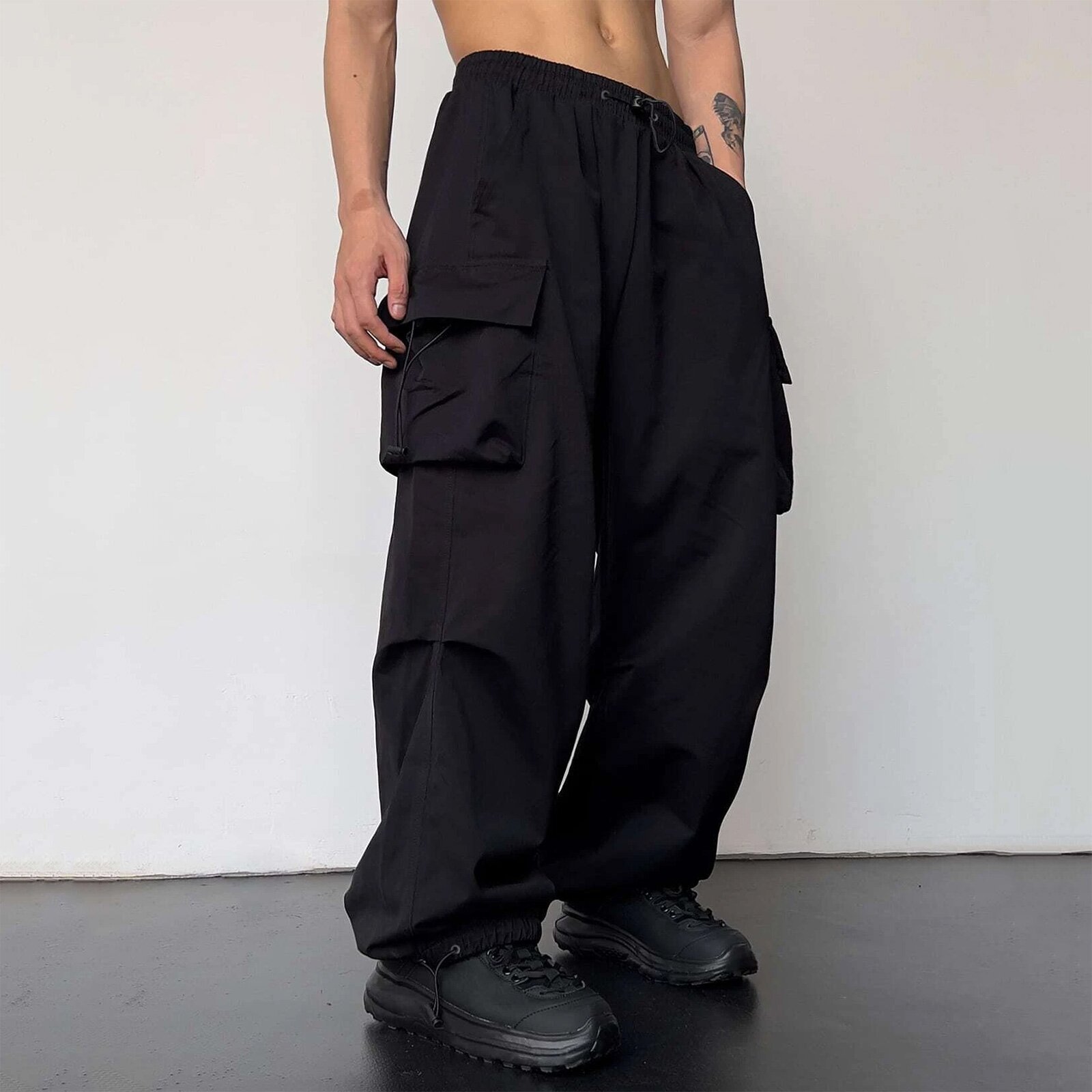 送料/関税込 ●tansanmagnesium● Nylon Wide Cargo Pants 87313f63-95fd-4873-8a2d-