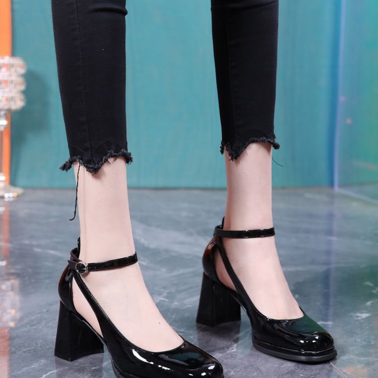 Buckle-Strap High Heels, picture 3 of 5
