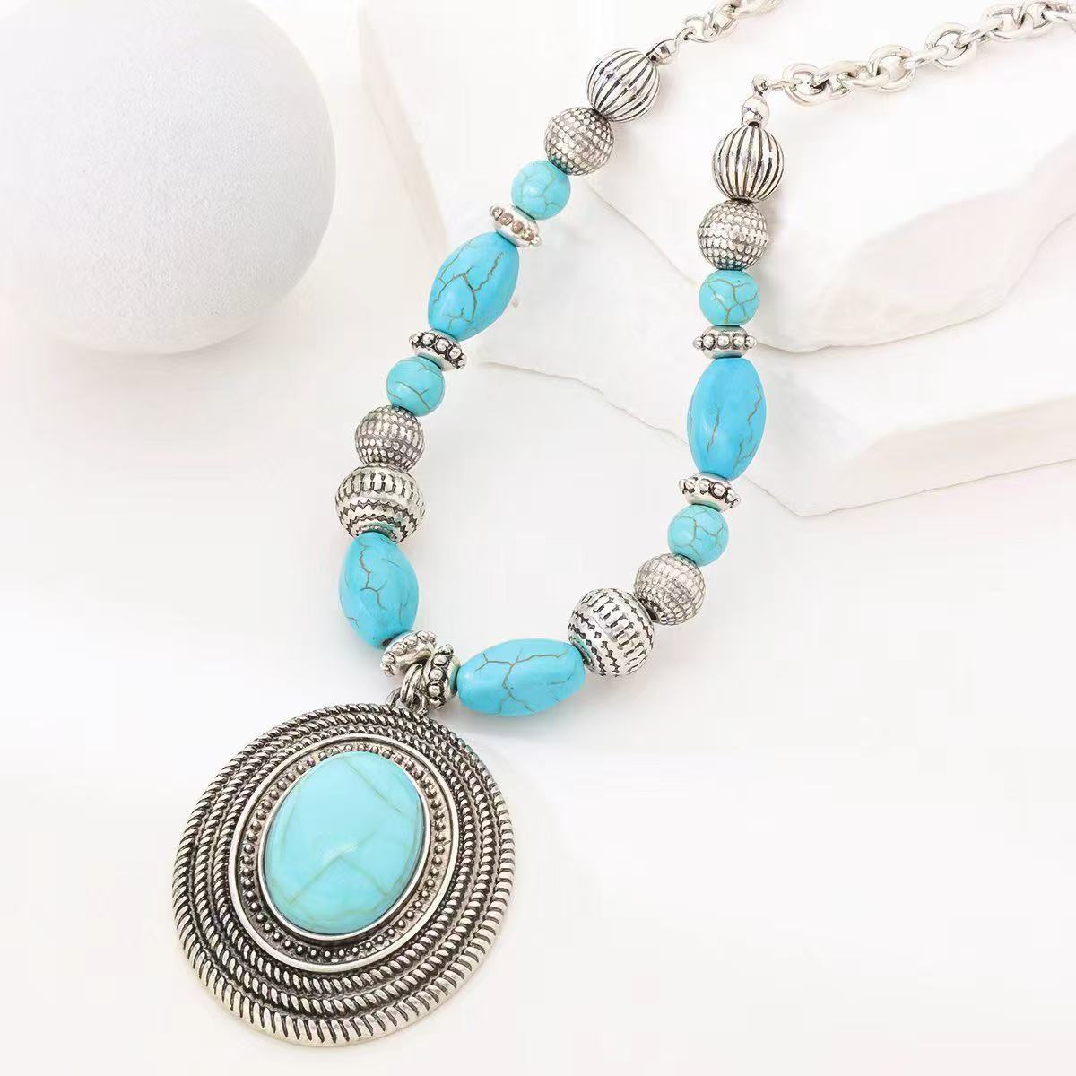 Vintage Turquoise Bead Necklace In Bohemian Style