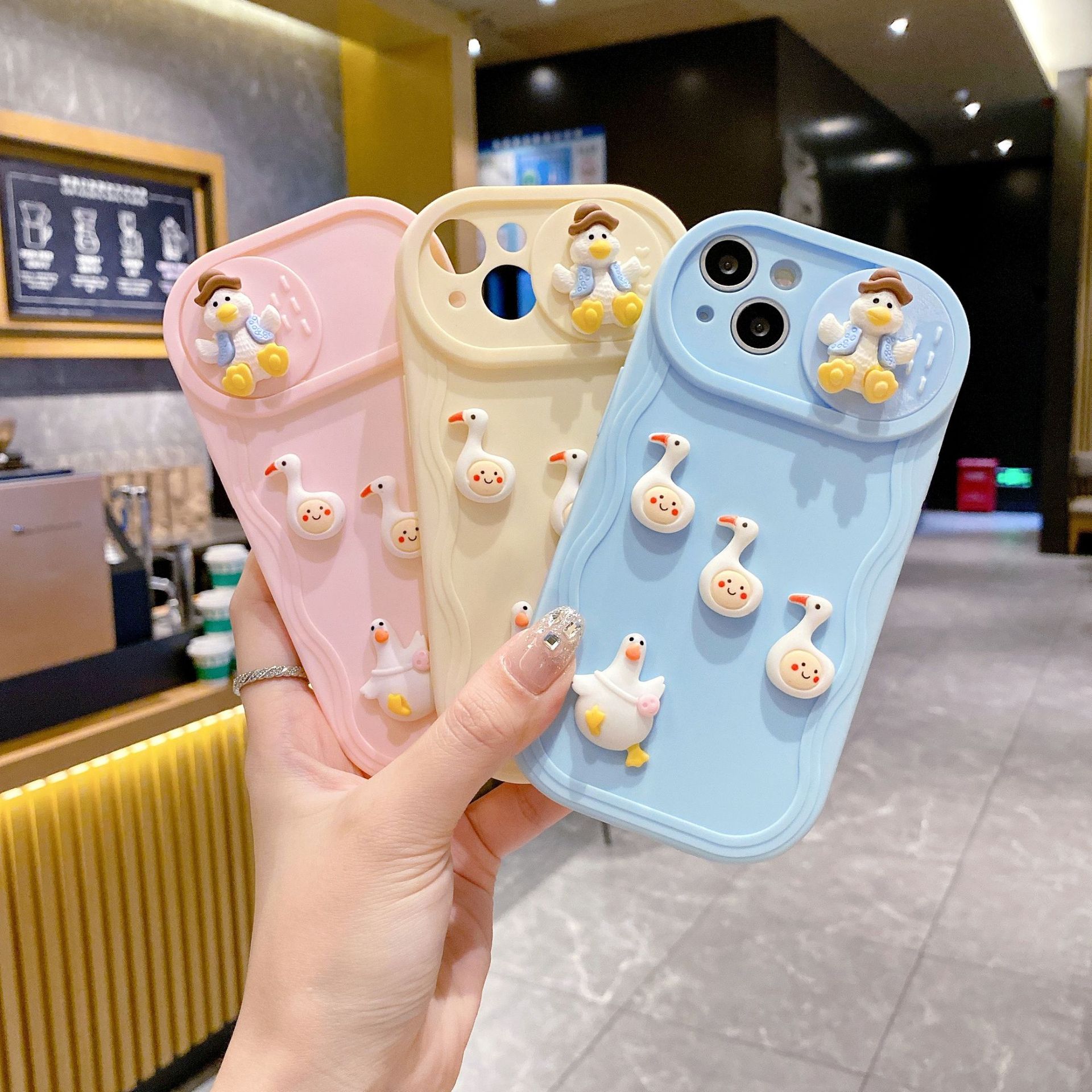 Apple 16PRO mobile phone case iPhone13/14 cartoon three-dimensional duck soft protective cover