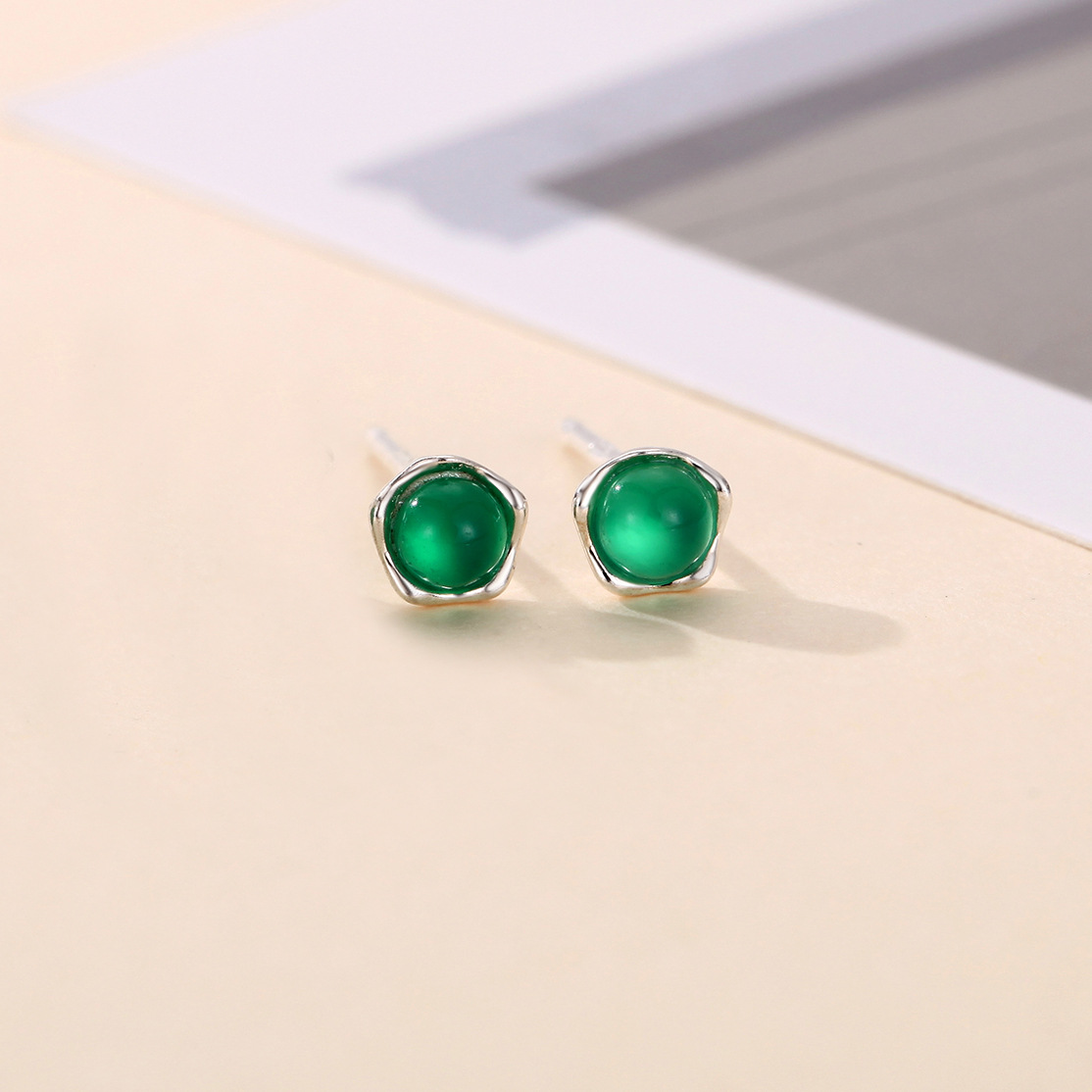 Pure Silver Green Agate Square Stud Earrings For Women