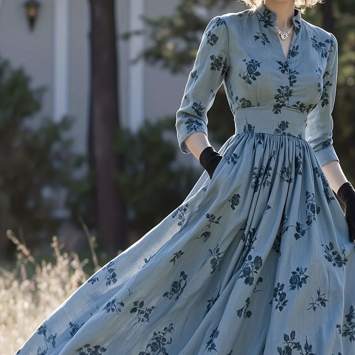 Embroidered Vintage Elegant Long Dress — image 1