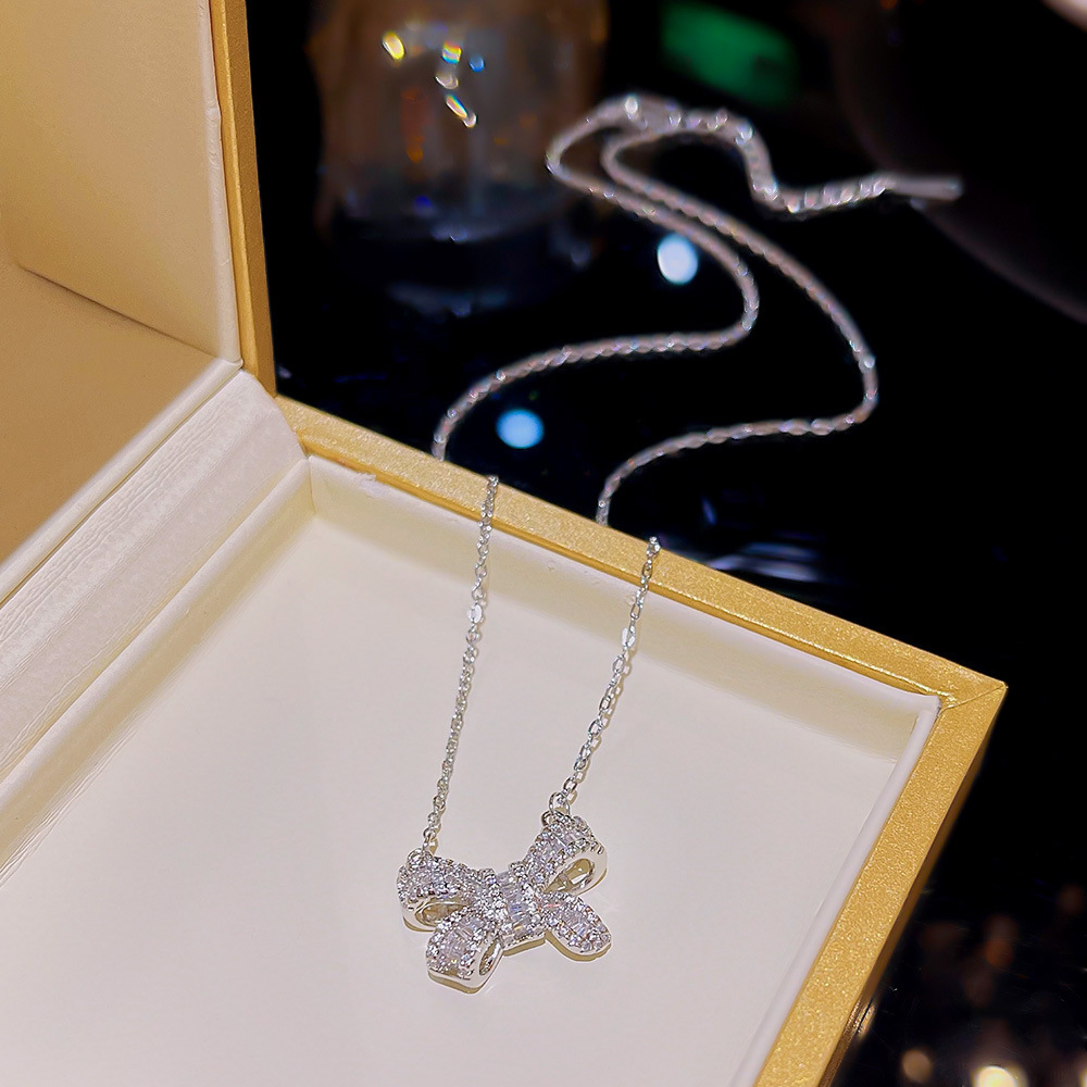 Fashion Titanium Steel Necklace Ins Advanced Sense Light Luxury Minority Design