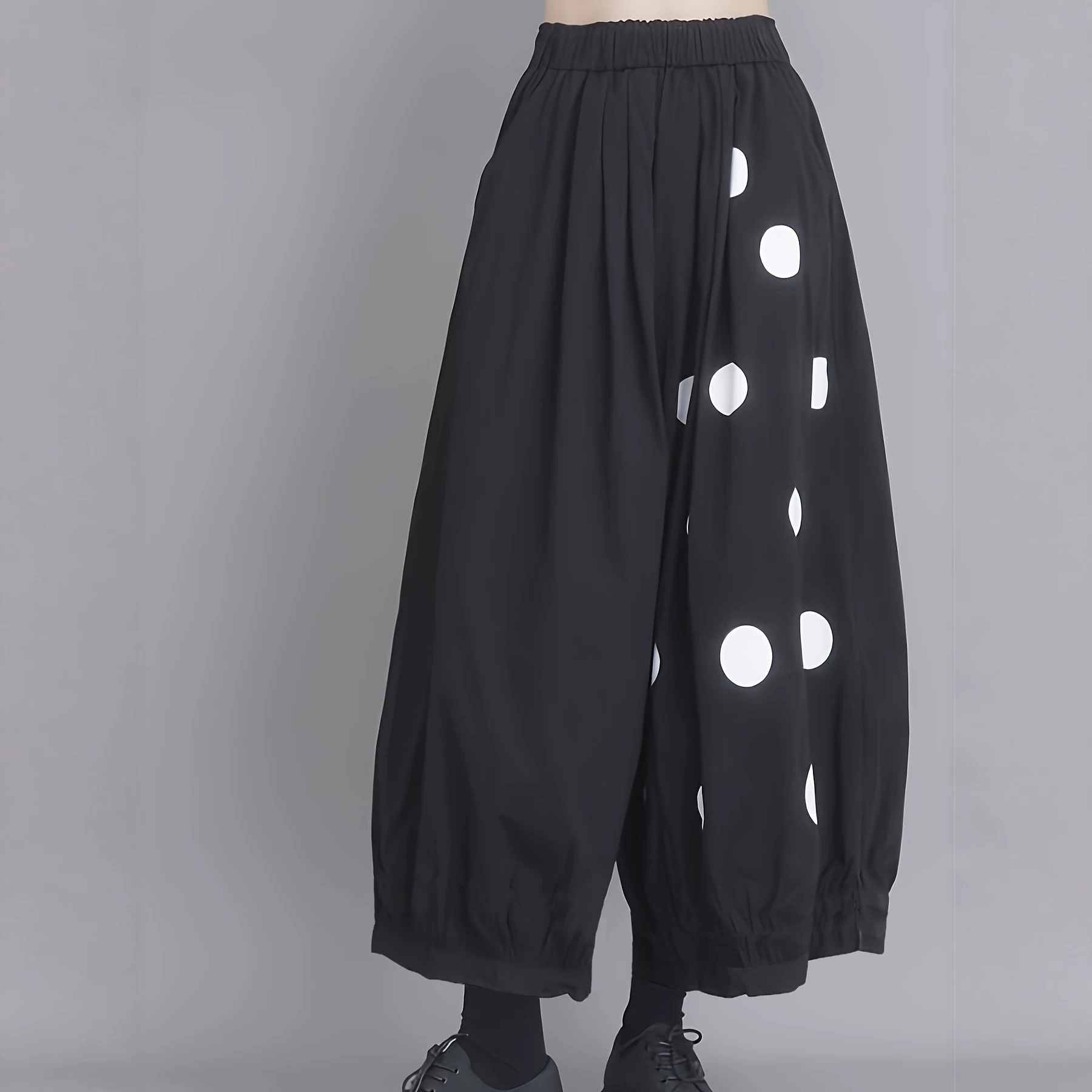 European And American-style Dark Polka-dot Patchwork Bloomers