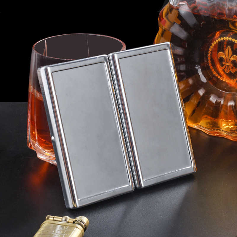 14-Cigarette Creative Extended-Size Cigarette Case