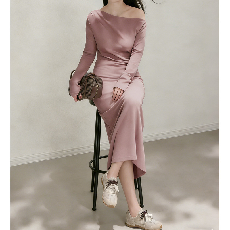 One-Shoulder Long-Sleeve Sheath Dress, picture 7 of 7
