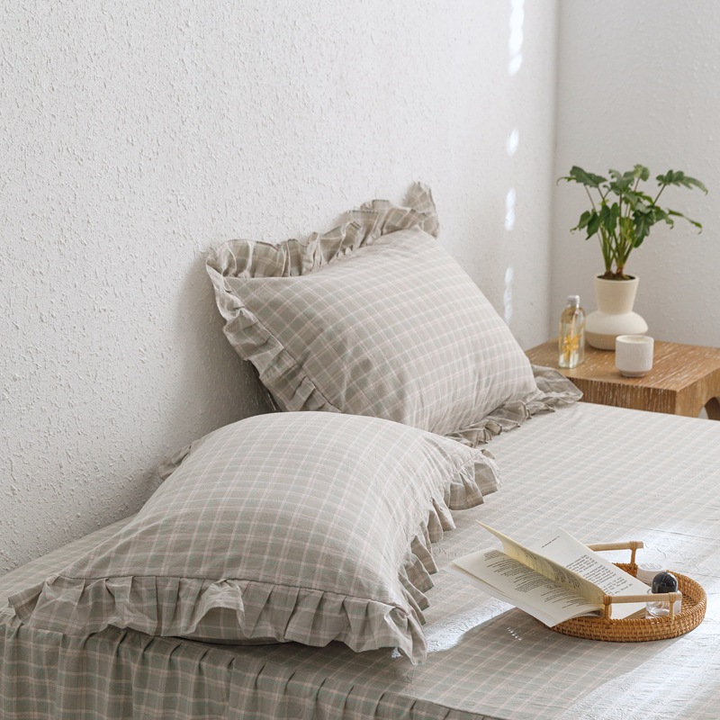 Cotton Pillowcase with Lace Trim